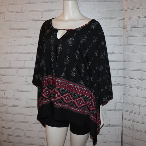 🖤❤️🤍 Ivory Love Blouse · Black & Red Accents · Size M · Elegant Contrast - Picture 5 of 7